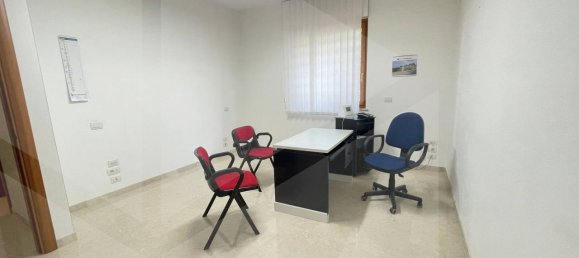 4-Zimmer Wohnung in Conversano, Italy, Nr. 31477 8