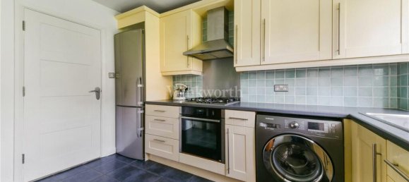 2 bedrooms Apartment in Beckenham, United Kingdom No. 3490 5
