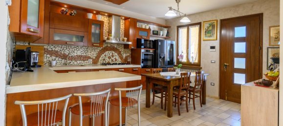 4 rooms Villa in Arcole, Italy No. 35349 6
