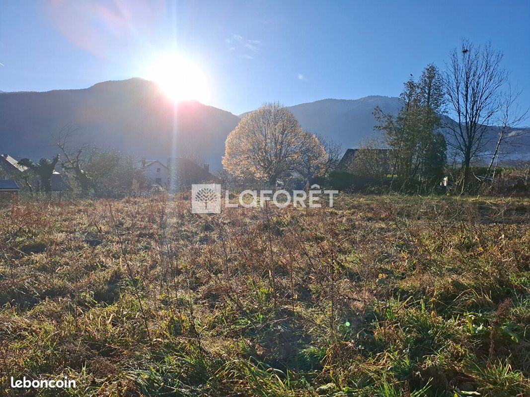 Terreno en Chamousset, France 550 m² No. 113746