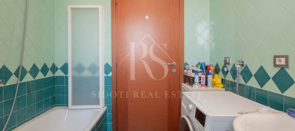 Studio in Pioltello, Italy, Nr. 2592 17