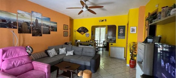 6 rooms House in Cortona, Italy No. 162515 3