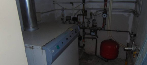 5 rooms Commercial property in Poggibonsi, Italy No. 39706 13