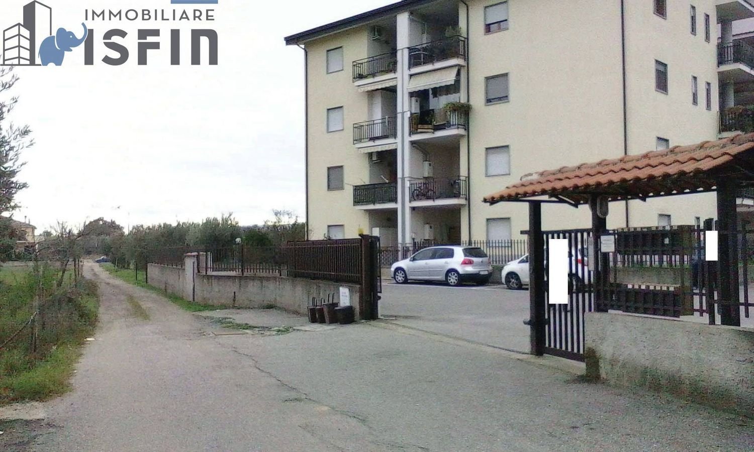 4 bedrooms Apartment in Montalto Uffugo, Italy No. 377823