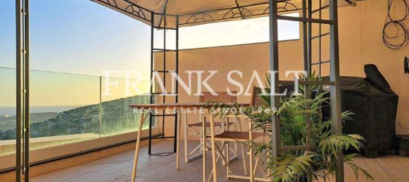 Apartamento de 2 dormitorios en Mellieha, Malta No. 8016 2