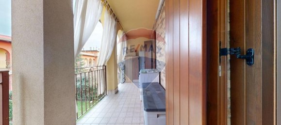 3 rooms Apartment in Seriate, Italy No. 230301 9