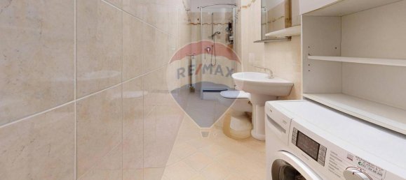 3 rooms Apartment in Seriate, Italy No. 230301 4