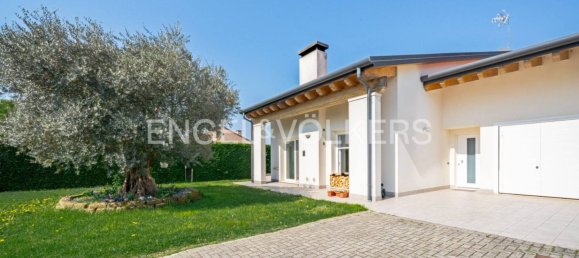 3 غرف نوم فيلا في Preganziol, Italy رقم 228504 29