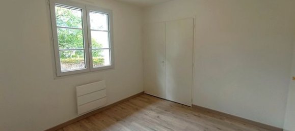 3 bedrooms House in Echire, France No. 301633 6