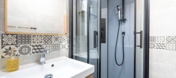 Квартира с 3 спальнями в Сержи, Франция № 301386 9