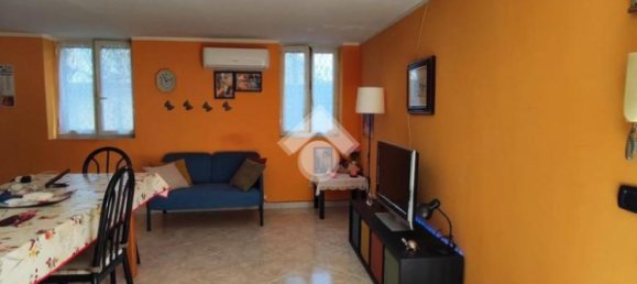 2 bedrooms Apartment in Afragola, Italy No. 358698 4