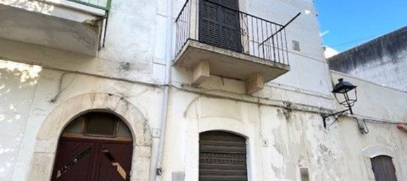 Apartamento de 2 dormitorios en Grumo Appula, Italy No. 321913 14