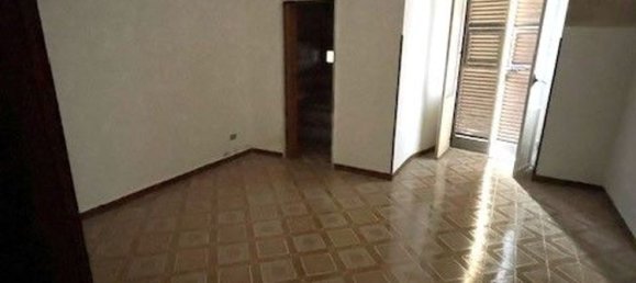 Apartamento de 2 dormitorios en Grumo Appula, Italy No. 321913 12