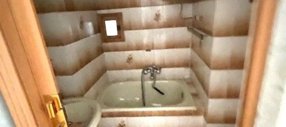 Apartamento de 2 dormitorios en Grumo Appula, Italy No. 321913 11