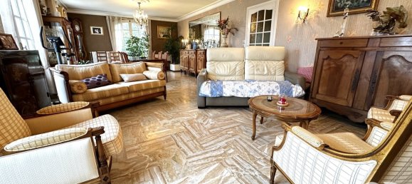 6 rooms Castles in Chinon, France No. 228723 8