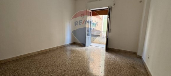2 bedrooms Apartment in Palermo, Italy No. 270539 10