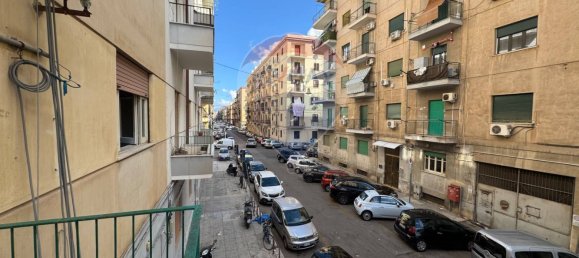 2 bedrooms Apartment in Palermo, Italy No. 270539 7