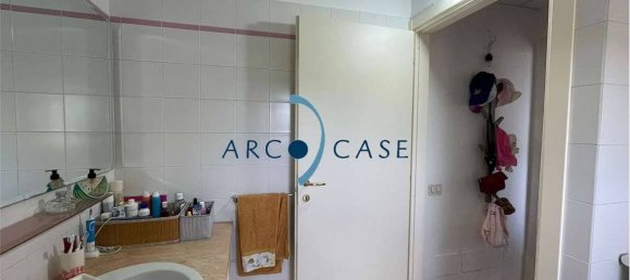 2 Schlafzimmer Wohnung in Crema, Italy, Nr. 359265 32