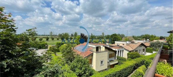 2 Schlafzimmer Wohnung in Crema, Italy, Nr. 359265 25