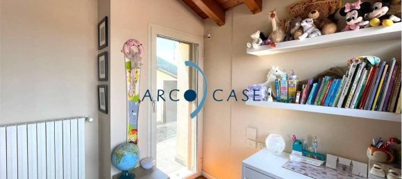 2 Schlafzimmer Wohnung in Crema, Italy, Nr. 359265 48