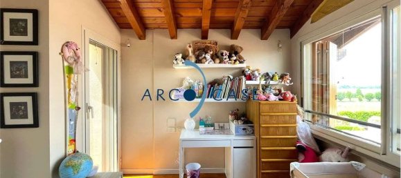 2 Schlafzimmer Wohnung in Crema, Italy, Nr. 359265 46