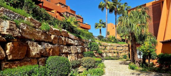 2 bedrooms Apartment in Estepona, Spain No. 155295 9