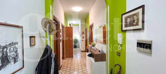 3 bedrooms Apartment in Isernia, Italy No. 267078 2