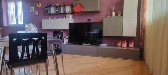 Квартира с 3 комнатами в Гравина ин Пулья, Италия № 17915 5