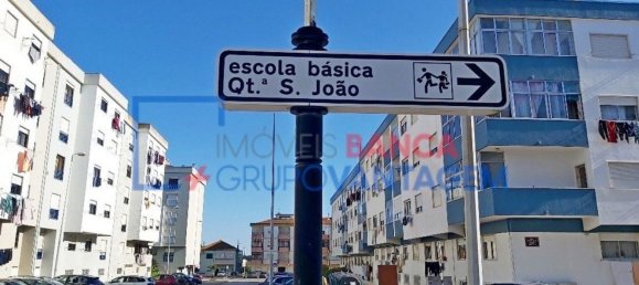 2 bedrooms Apartment in Seixal, Portugal No. 10163 10