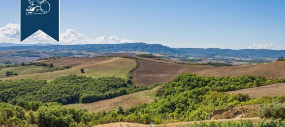 10 bedrooms Commercial property in Montalcino, Italy No. 230217 7