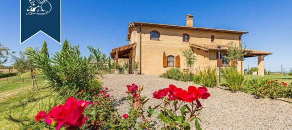 10 bedrooms Commercial property in Montalcino, Italy No. 230217 17