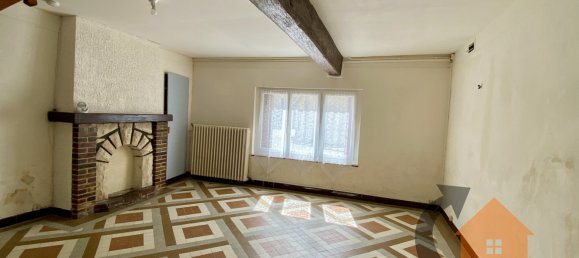 Adosado de 3 dormitorios en Saint-Eliph, France No. 70831 2