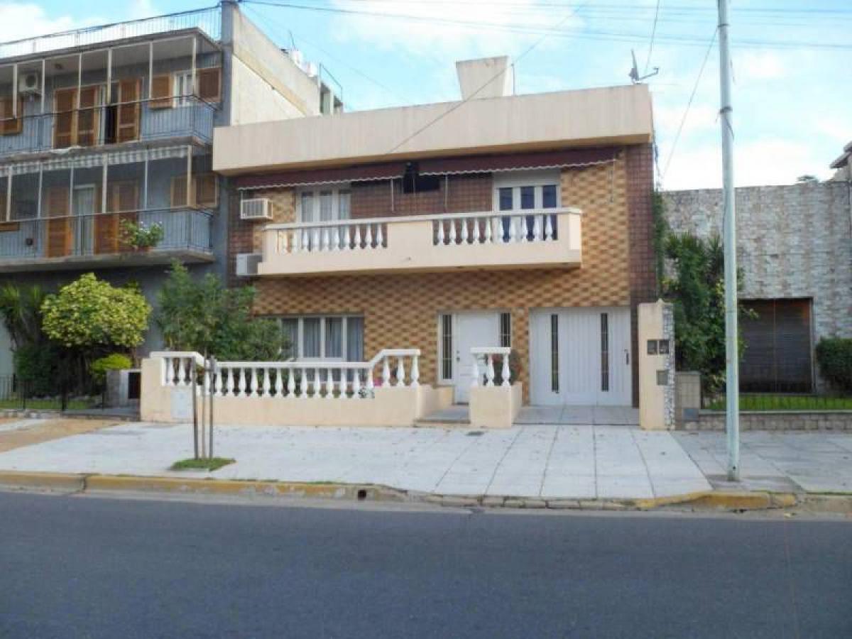4 chambres Maison à Buenos Aires, Argentina No. 71838