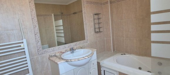 3 bedrooms Villa in Alicante, Spain No. 177129 32