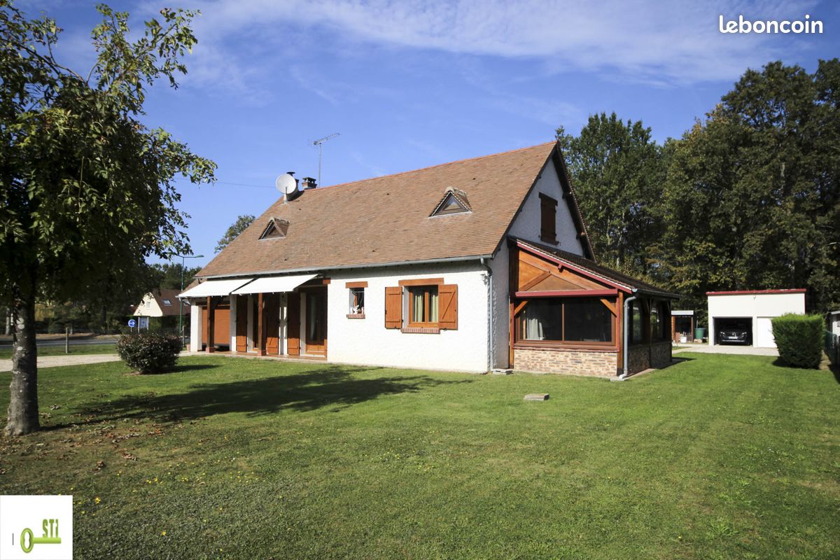 4 bedrooms House in Boismorand, France No. 93569