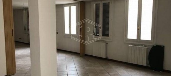 Bureau à Ferrara, Italy 200m² No. 75657 8