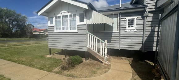 Дуплекс с 5 спальнями в Kingaroy, Австралия № 1013 2