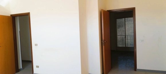 Квартира с 3 спальнями в Агридженто, Италия № 154387 5