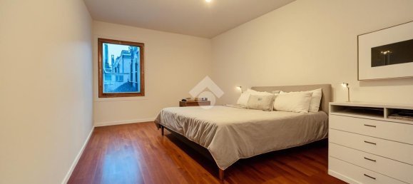 Квартира с 3 комнатами в Лория, Италия № 3049 22