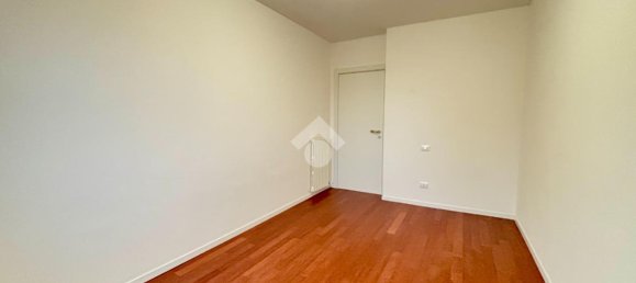 Квартира с 3 комнатами в Лория, Италия № 3049 14