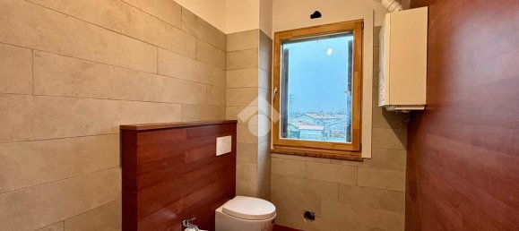 Квартира с 3 комнатами в Лория, Италия № 3049 16