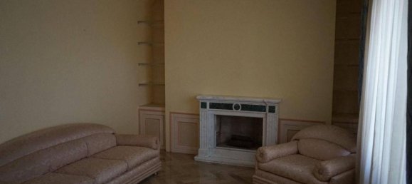5-Zimmer Wohnung in Prato, Italy, Nr. 146617 6