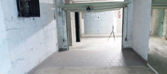 36m² Garage in Senigallia, Italy No. 11044 2