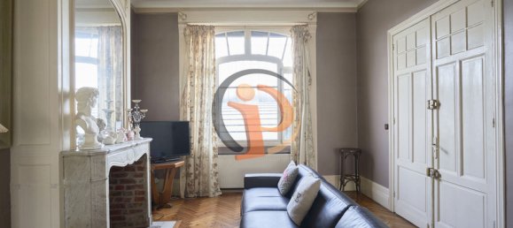 7 bedrooms House in Lille, France No. 98195 6