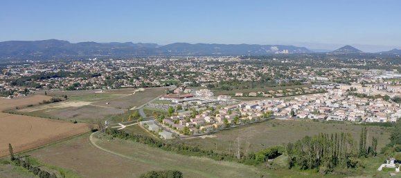 Land in Montelimar, France No. 104792 3