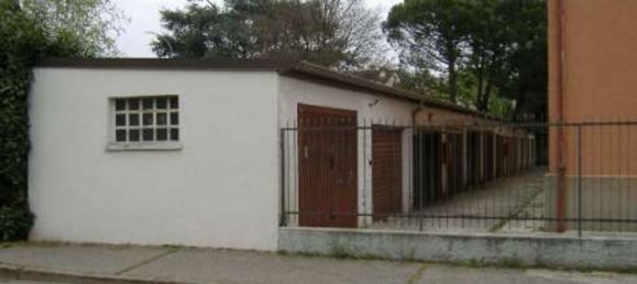5 Schlafzimmer Wohnung in Gallarate, Italy, Nr. 363496 9