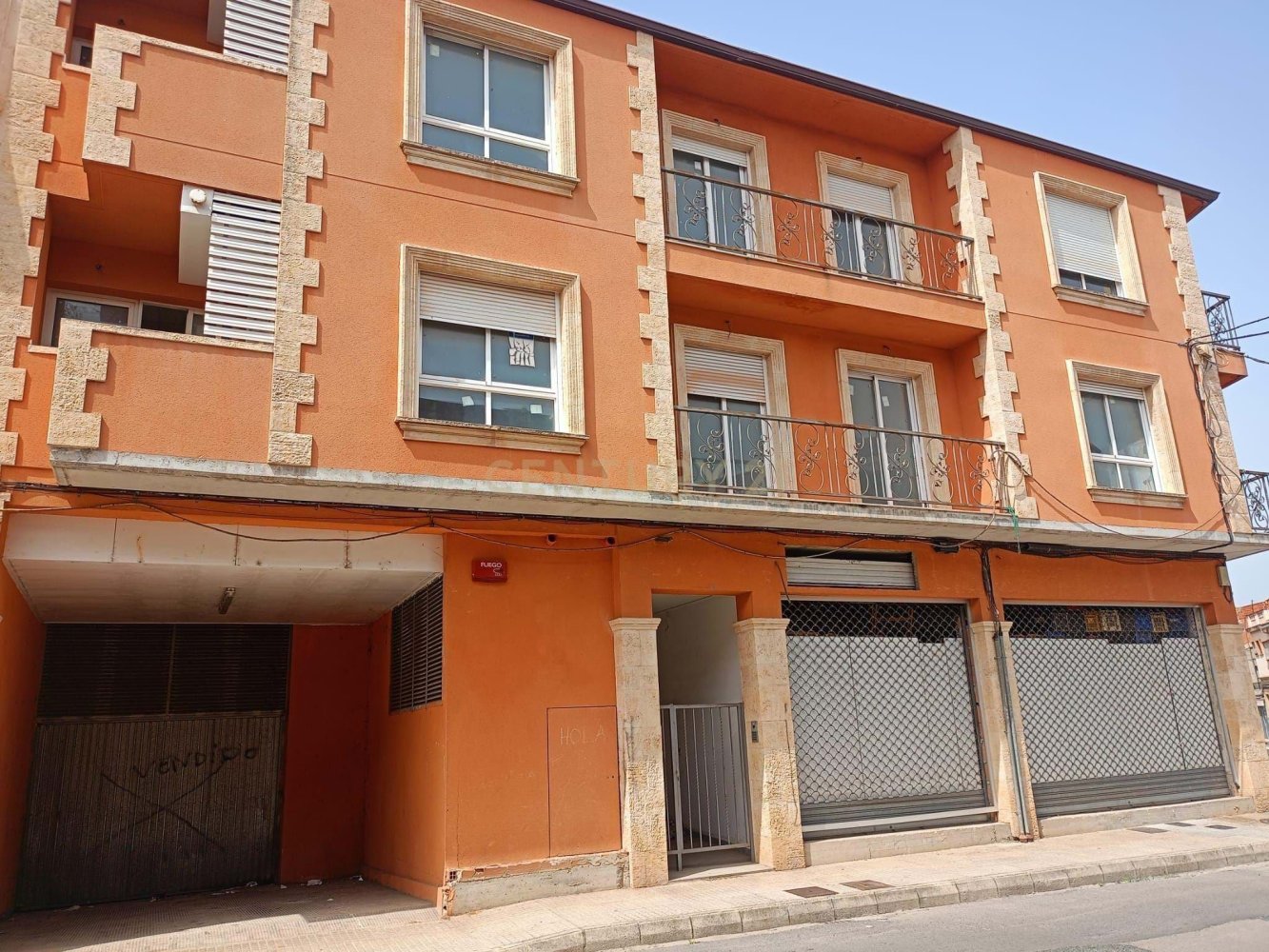 Edificio en La Pobla Llarga, Spain 109 m² No. 260394