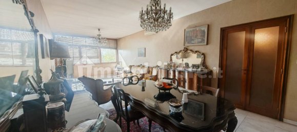 5 bedrooms Apartment in Rome, Italy No. 375493 11