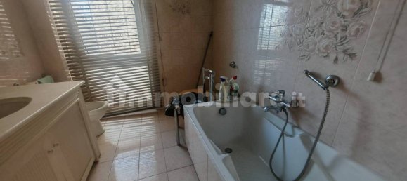 5 bedrooms Apartment in Rome, Italy No. 375493 29