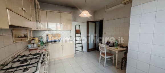 5 bedrooms Apartment in Rome, Italy No. 375493 18